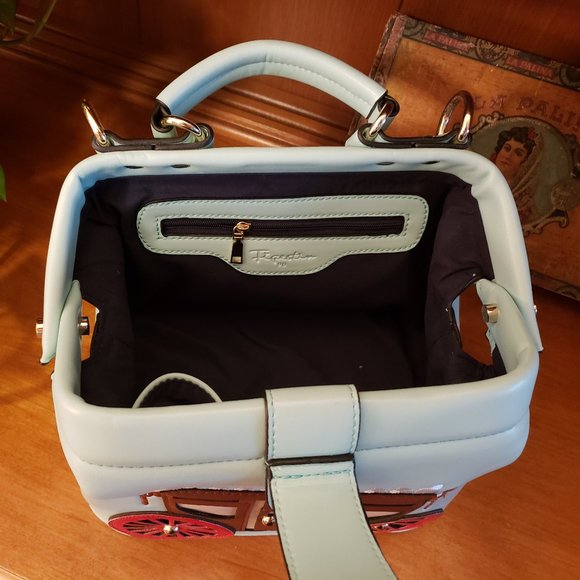 Amazing Carriage-Applique Shoulder/Hand Bag - Picture 6 of 12